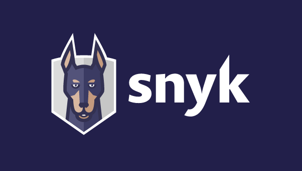 Snyk te permite analizar tus proyectos para generar un SBOM de todos tus paquetes open source y un detalle de vulnerabilidades.